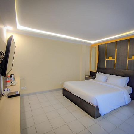 Hotel Guci Kencana Jaya Tuwel ภายนอก รูปภาพ