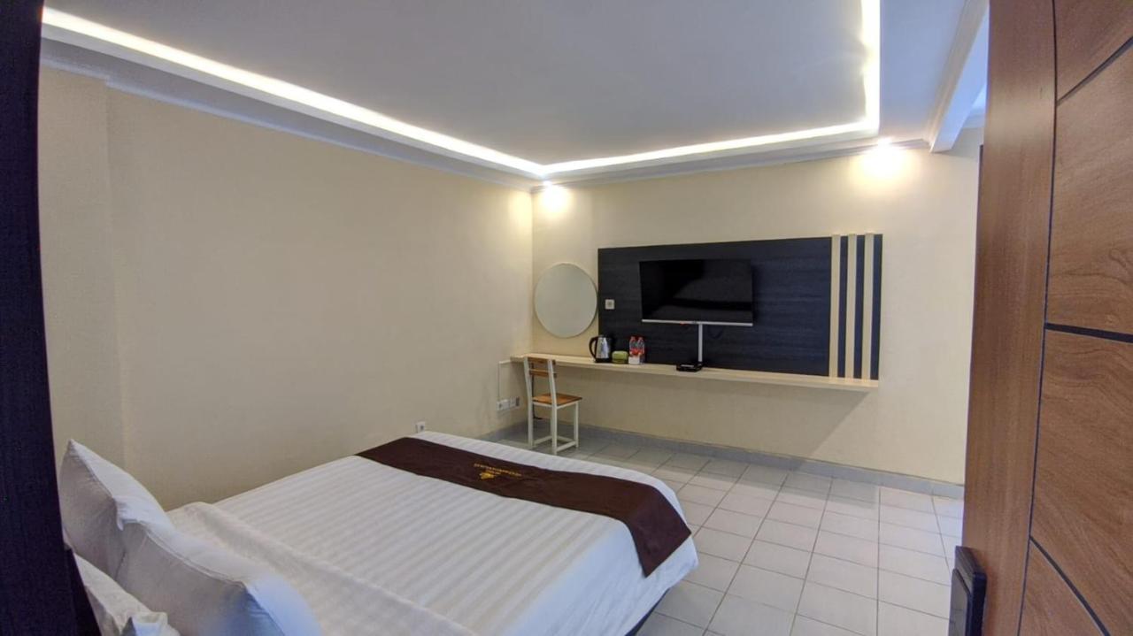 Hotel Guci Kencana Jaya Tuwel ภายนอก รูปภาพ